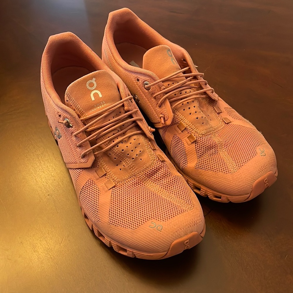 Women’s Rose On Cloud